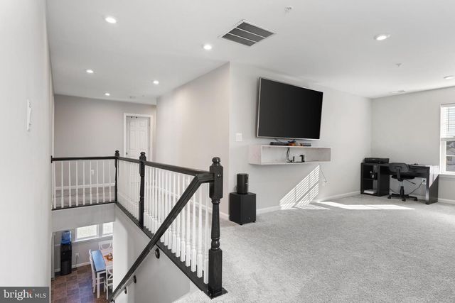 12612 CHAMBLISS DR, Hagerstown, MD 21740