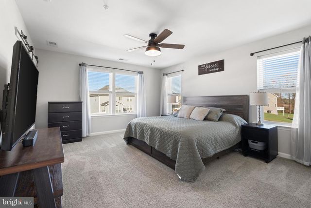 12612 CHAMBLISS DR, Hagerstown, MD 21740