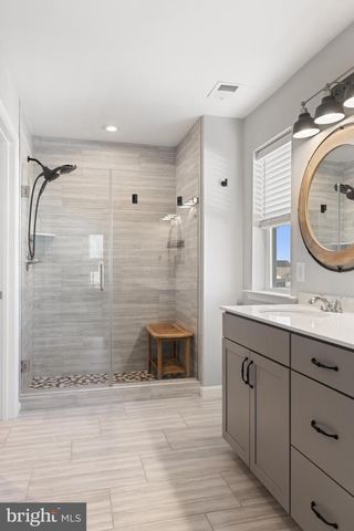 12612 CHAMBLISS DR, Hagerstown, MD 21740