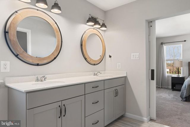 12612 CHAMBLISS DR, Hagerstown, MD 21740