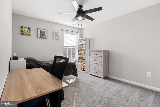 12612 CHAMBLISS DR, Hagerstown, MD 21740