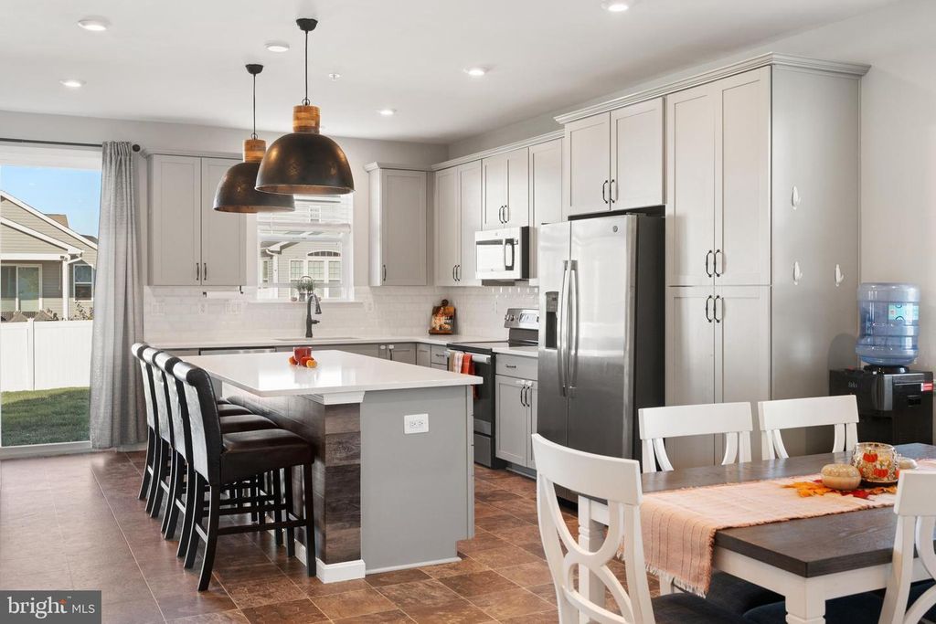 12612 CHAMBLISS DR, Hagerstown, MD 21740