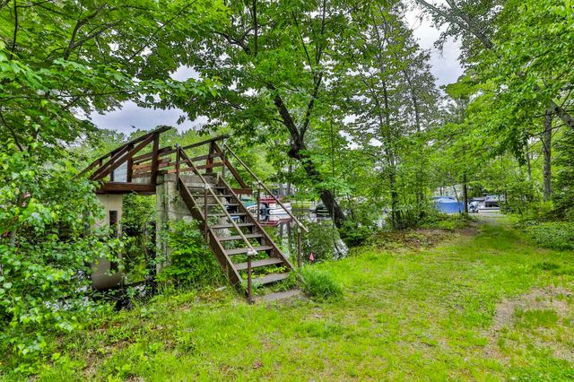 100-102 Tucker Shore Road, Belmont, NH 03220