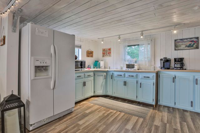 100-102 Tucker Shore Road, Belmont, NH 03220