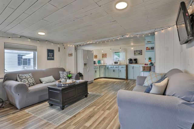 100-102 Tucker Shore Road, Belmont, NH 03220