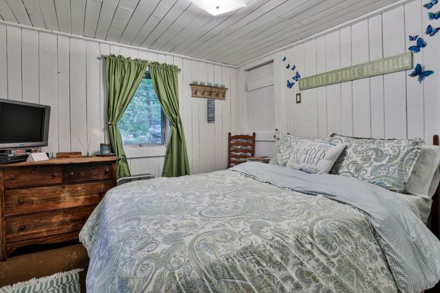 100-102 Tucker Shore Road, Belmont, NH 03220