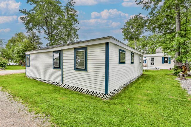 100-102 Tucker Shore Road, Belmont, NH 03220