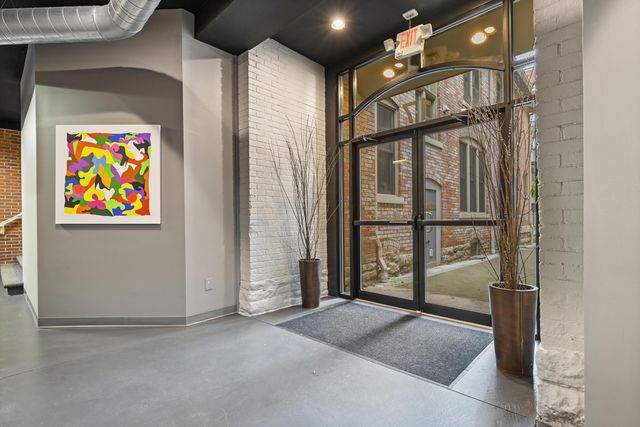 17 W 3rd Avenue, 213, Columbus, OH 43201