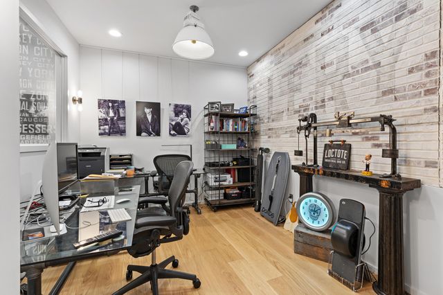 17 W 3rd Avenue, 213, Columbus, OH 43201