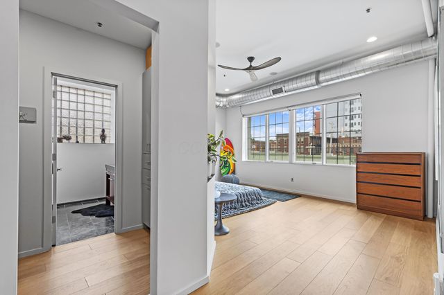 17 W 3rd Avenue, 213, Columbus, OH 43201