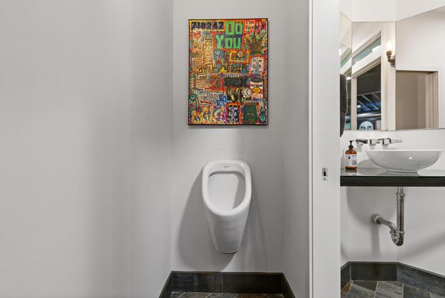 17 W 3rd Avenue, 213, Columbus, OH 43201