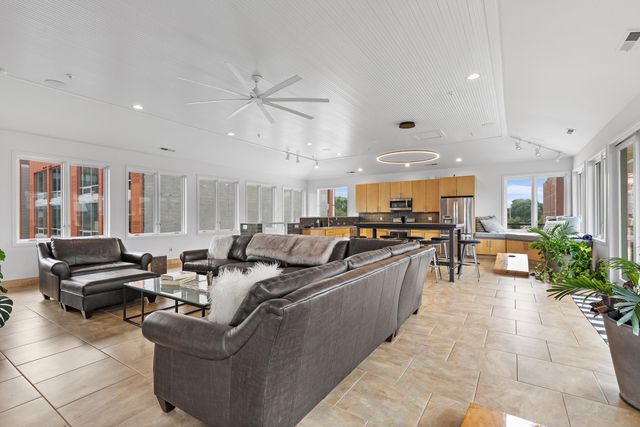 17 W 3rd Avenue, 213, Columbus, OH 43201