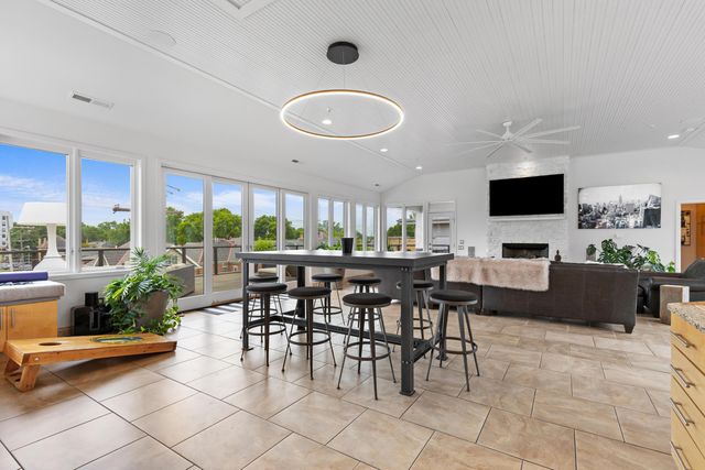 17 W 3rd Avenue, 213, Columbus, OH 43201