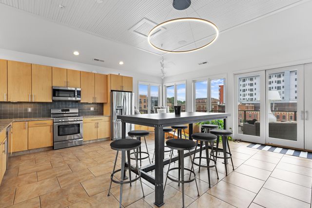 17 W 3rd Avenue, 213, Columbus, OH 43201