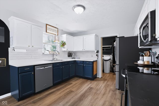 6808 Harriet Drive, Indianapolis, IN 46237