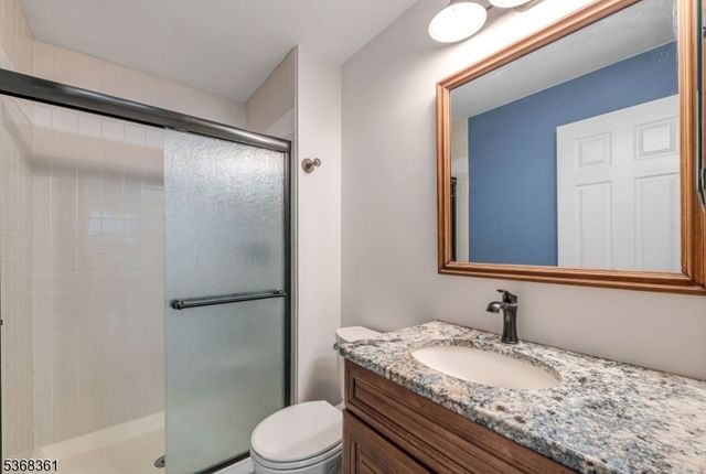 401 Poets Way, Mahwah Twp., NJ 07430