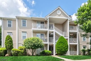 401 Poets Way, Mahwah Twp., NJ 07430