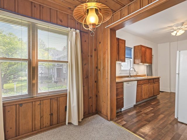 924 PEARL Street, Belvidere, IL 61008