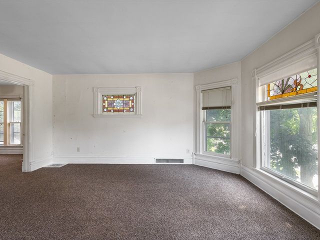 924 PEARL Street, Belvidere, IL 61008