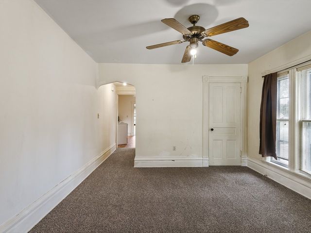 924 PEARL Street, Belvidere, IL 61008