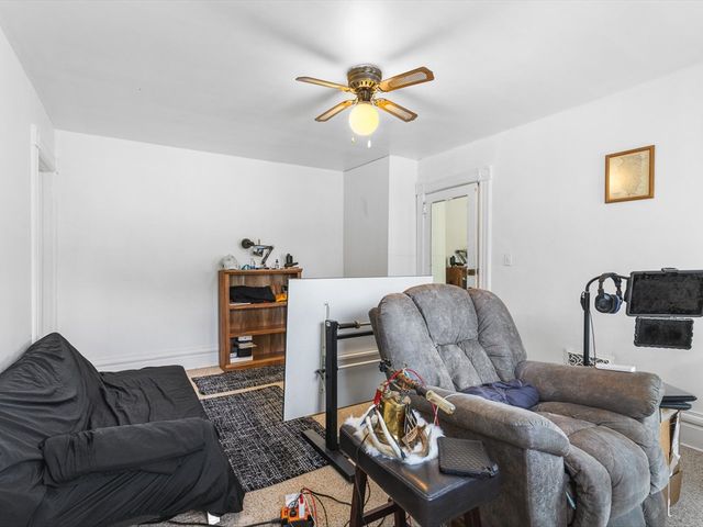 924 PEARL Street, Belvidere, IL 61008