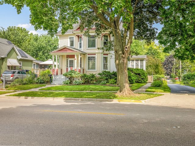 924 PEARL Street, Belvidere, IL 61008