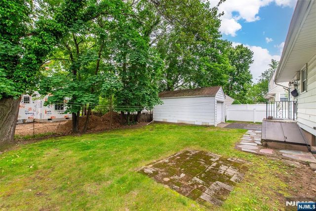 464 Dorchester Road, Ridgewood, NJ 07450