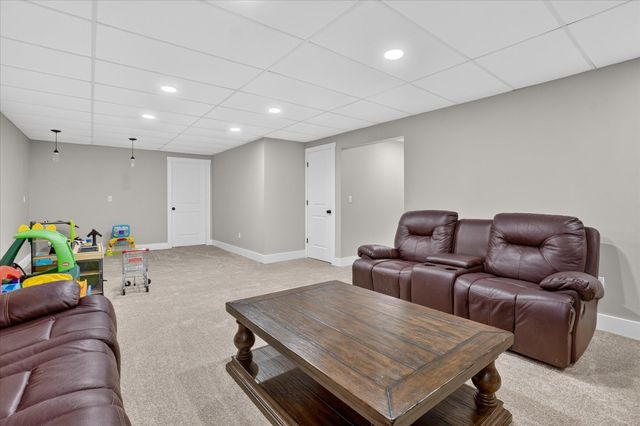 10019 Mulberry Lane, Grand Blanc, MI 48439