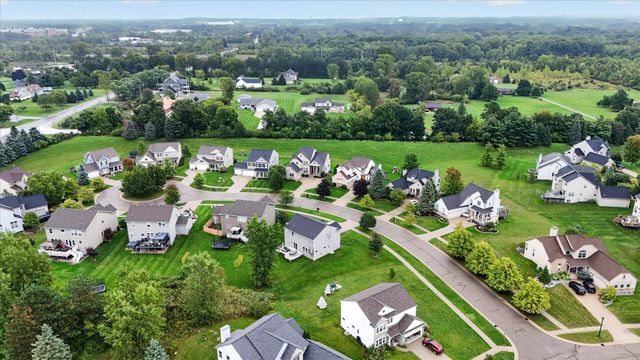 10019 Mulberry Lane, Grand Blanc, MI 48439