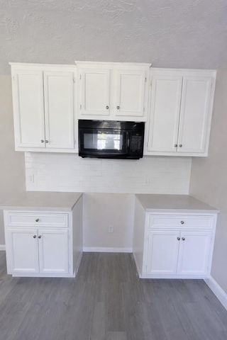 8115 Redfern Drive, Houston, TX 77033