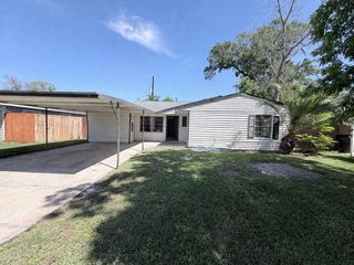 8115 Redfern Drive, Houston, TX 77033