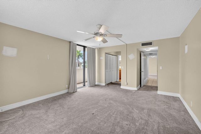 145 S Ocean Avenue 219, Palm Beach Shores, FL 33404