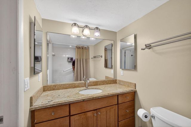 145 S Ocean Avenue 219, Palm Beach Shores, FL 33404
