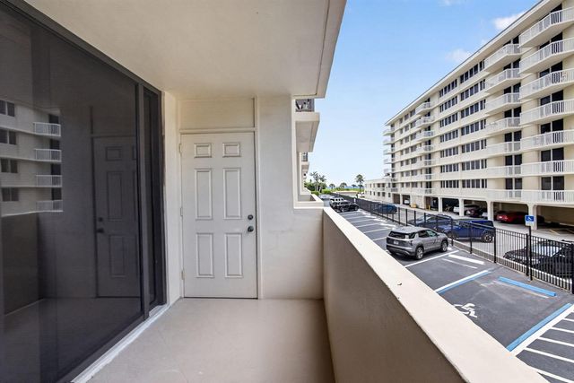 145 S Ocean Avenue 219, Palm Beach Shores, FL 33404