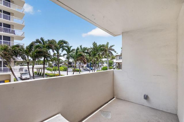 145 S Ocean Avenue 219, Palm Beach Shores, FL 33404