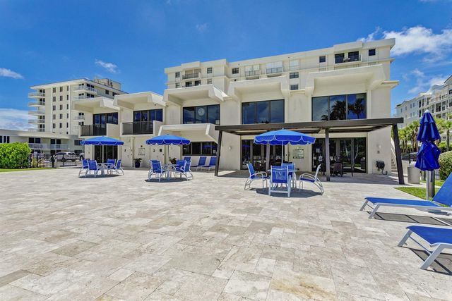 145 S Ocean Avenue 219, Palm Beach Shores, FL 33404