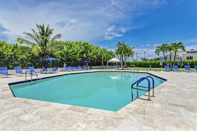 145 S Ocean Avenue 219, Palm Beach Shores, FL 33404
