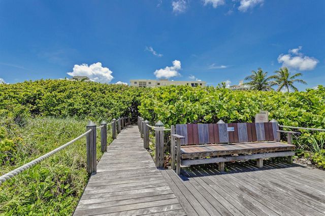 145 S Ocean Avenue 219, Palm Beach Shores, FL 33404