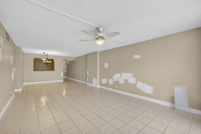 145 S Ocean Avenue 219, Palm Beach Shores, FL 33404