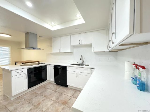 7560 Eads Ave 11, San Diego, CA 92037
