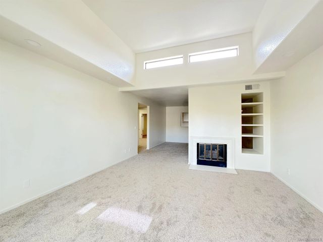 7560 Eads Ave 11, San Diego, CA 92037