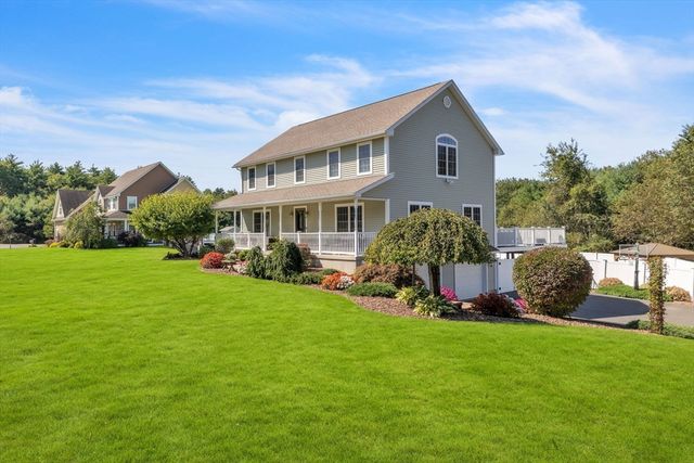 8 Pheasant Run, Belchertown, MA 01007