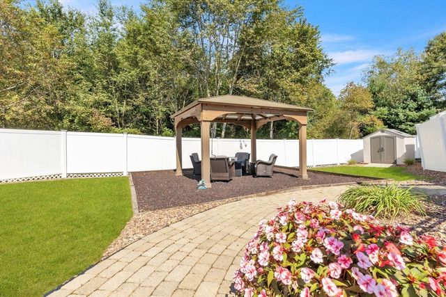 8 Pheasant Run, Belchertown, MA 01007