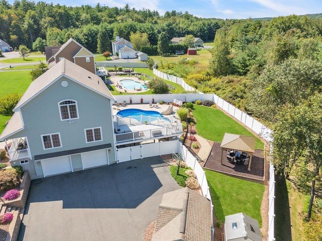 8 Pheasant Run, Belchertown, MA 01007