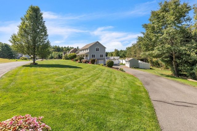 8 Pheasant Run, Belchertown, MA 01007