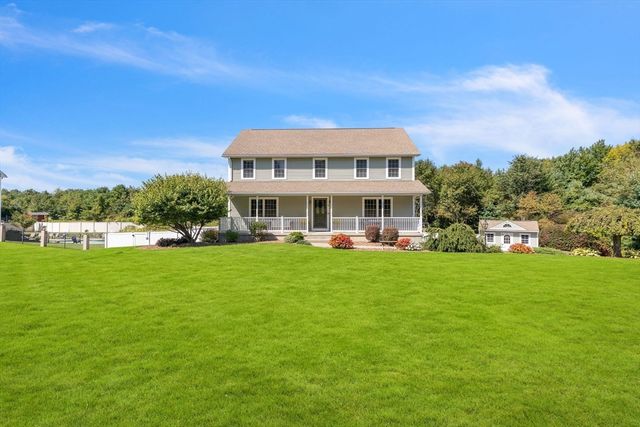 8 Pheasant Run, Belchertown, MA 01007
