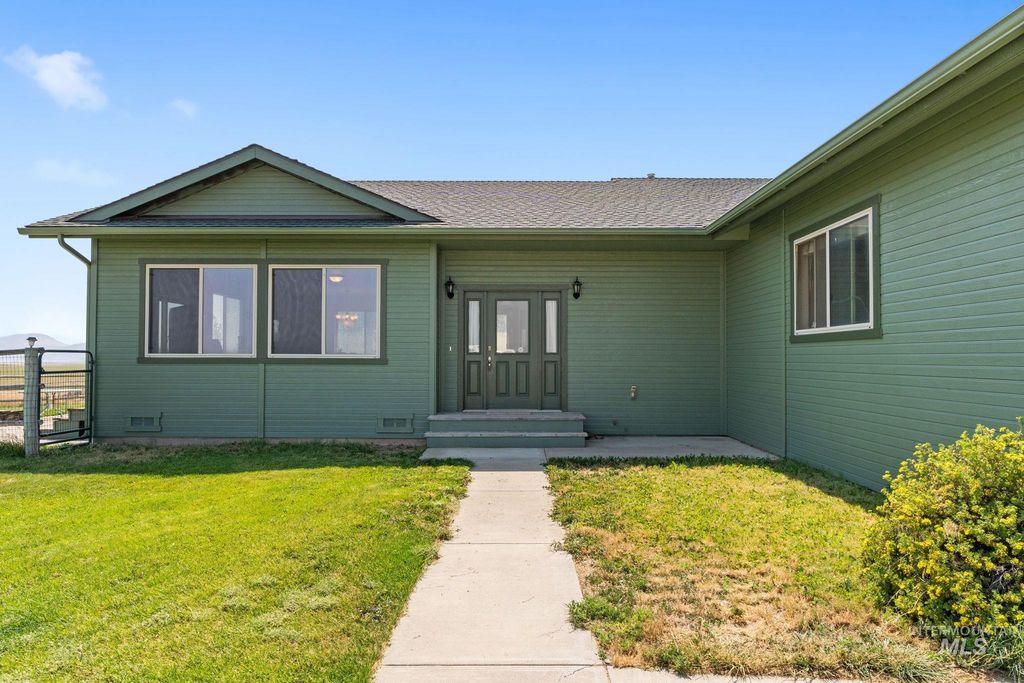 820 W. Magic Rd, West Magic, ID 83352 photo 3
