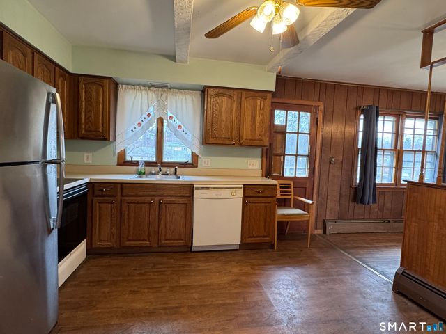 105 Ursini Drive, Hamden, CT 06514