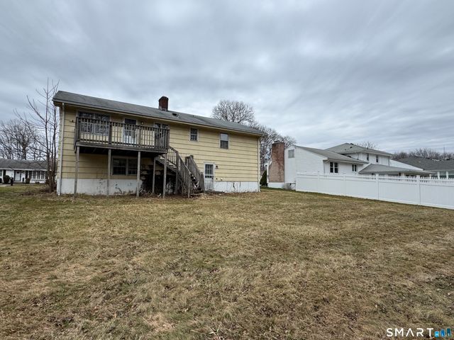 105 Ursini Drive, Hamden, CT 06514