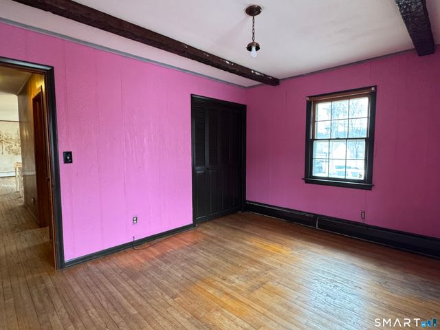 105 Ursini Drive, Hamden, CT 06514